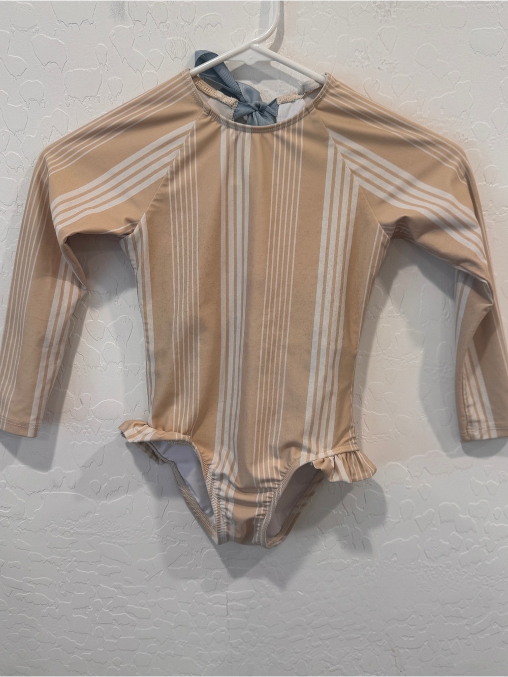 Minnow Swimsuit Girls 5/6 Striped Long Sleeve Rashguard Ruffle Vacation Beach